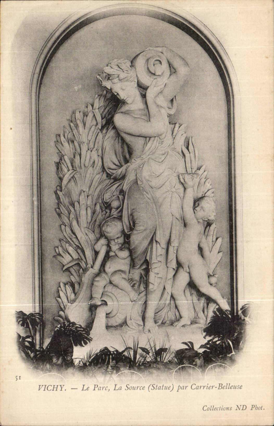 Vichy CPA the park Statue the source by Bellevue Carrier