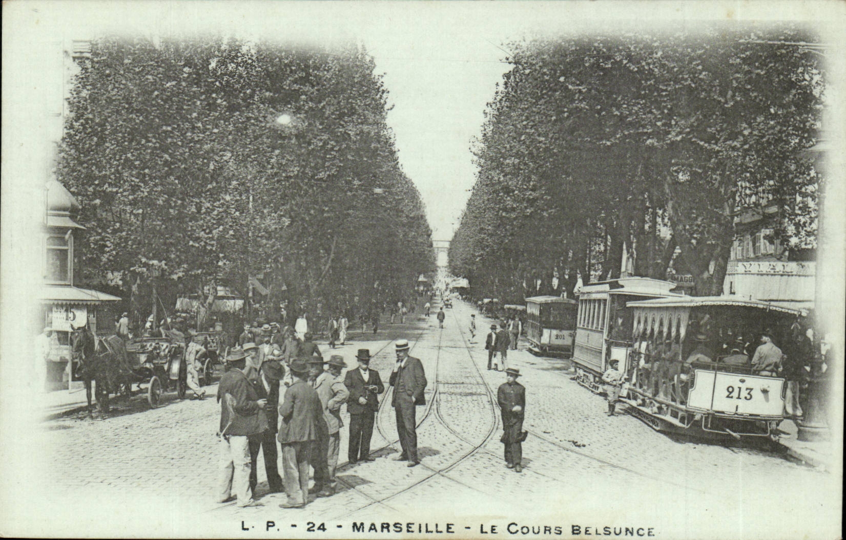 Marseille - Le Course Belsunce - tramway - CPA 
