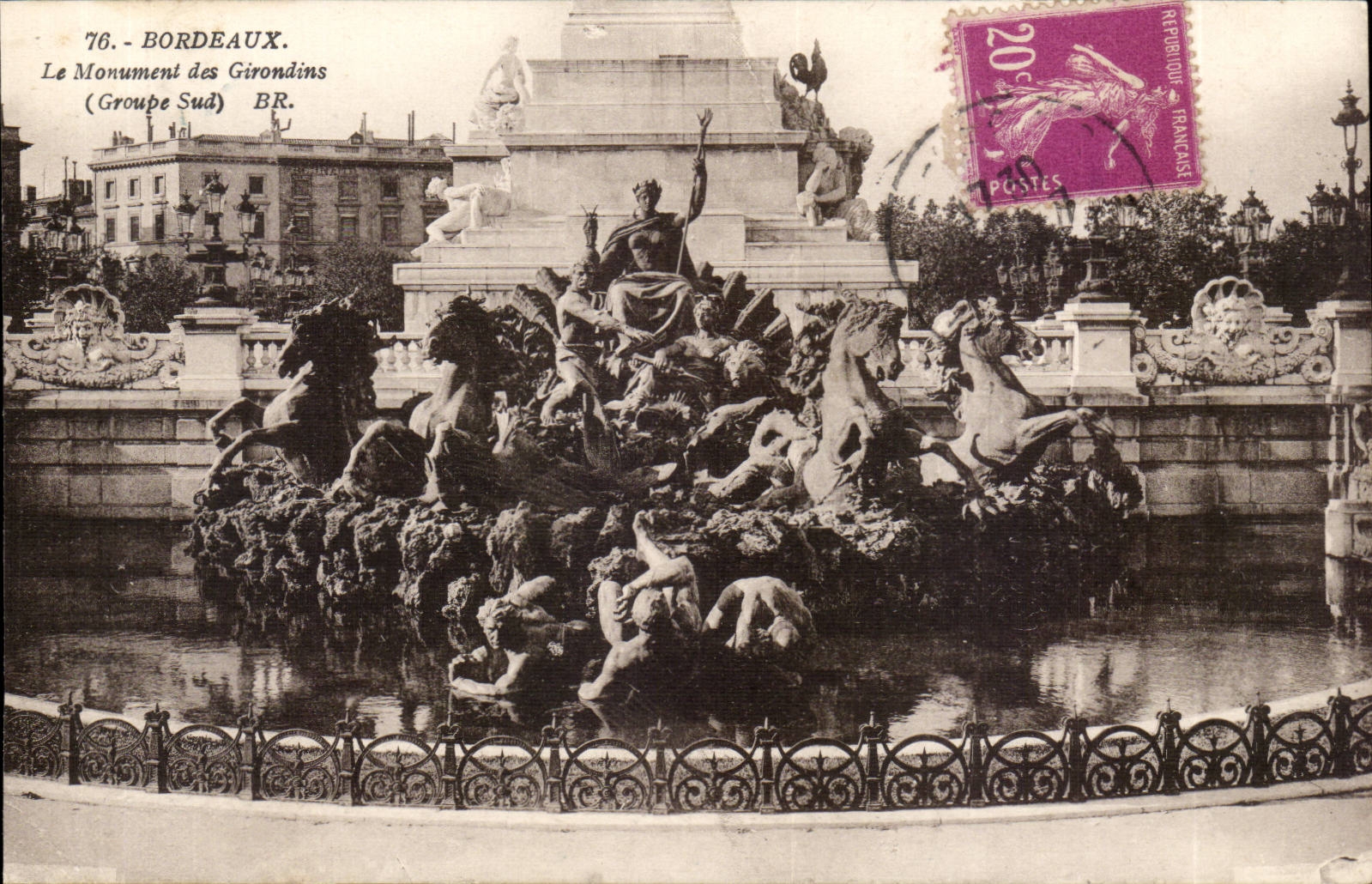 Bordeaux - the Monument of the Of Gironde ones - CPA