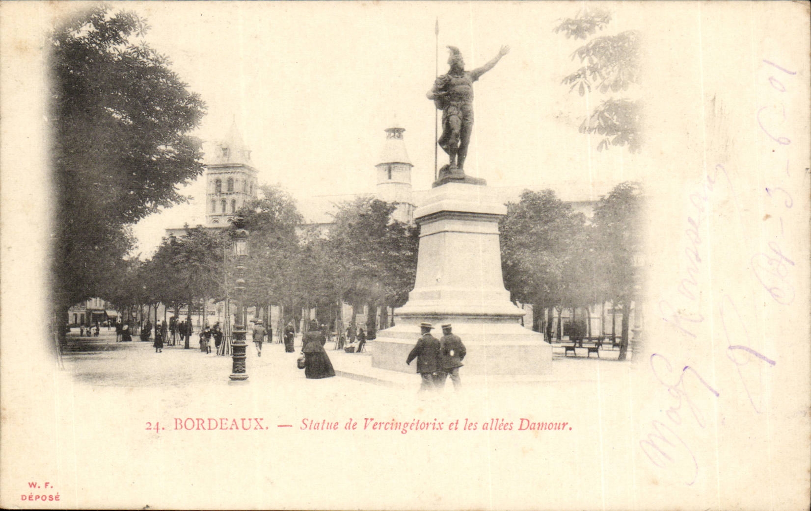 Bordeaux - Statue of Vercingelorix and the Domour Alleys - CPA