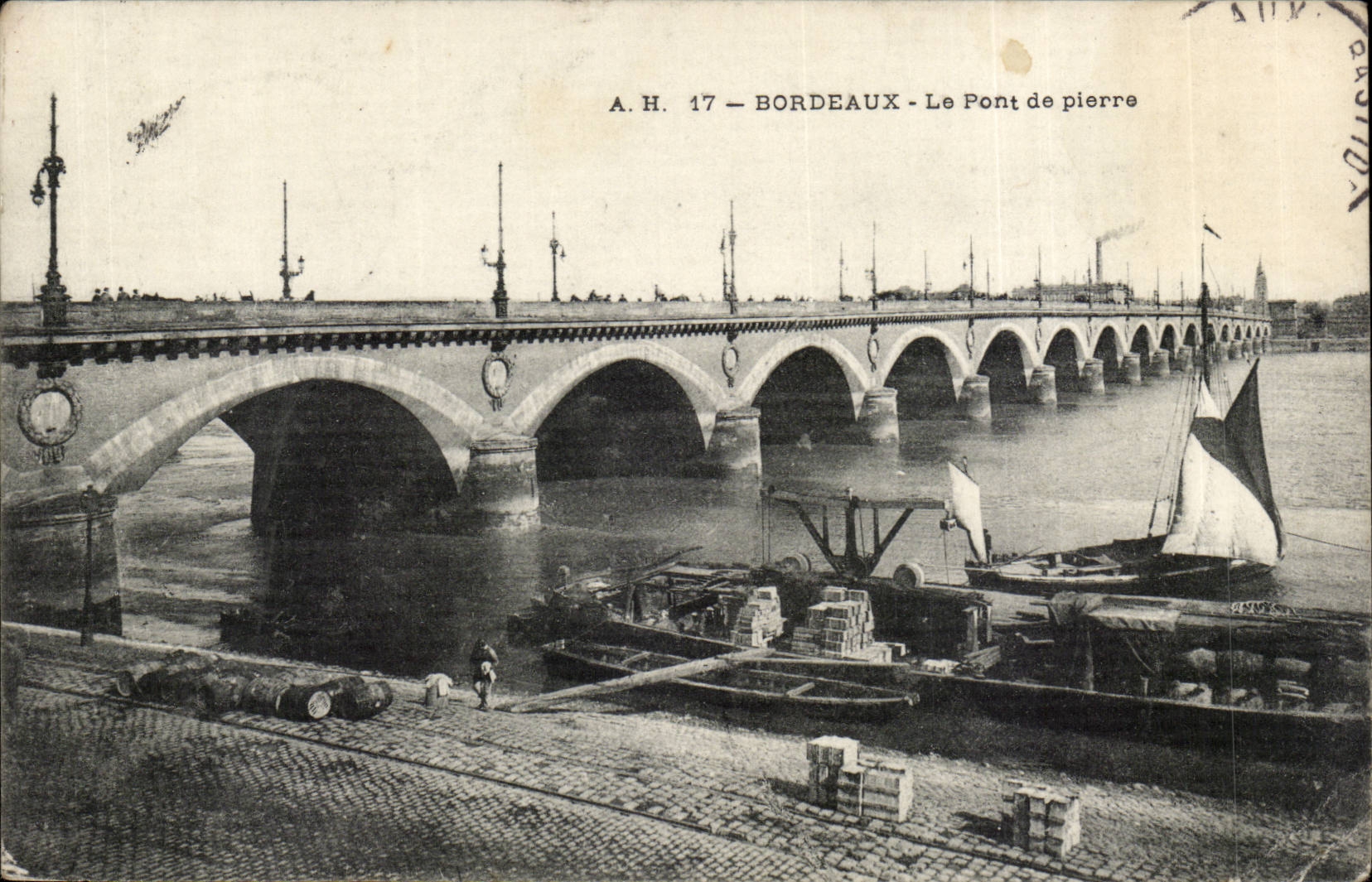 Bordeaux - the Bridge of Pierre - CPA