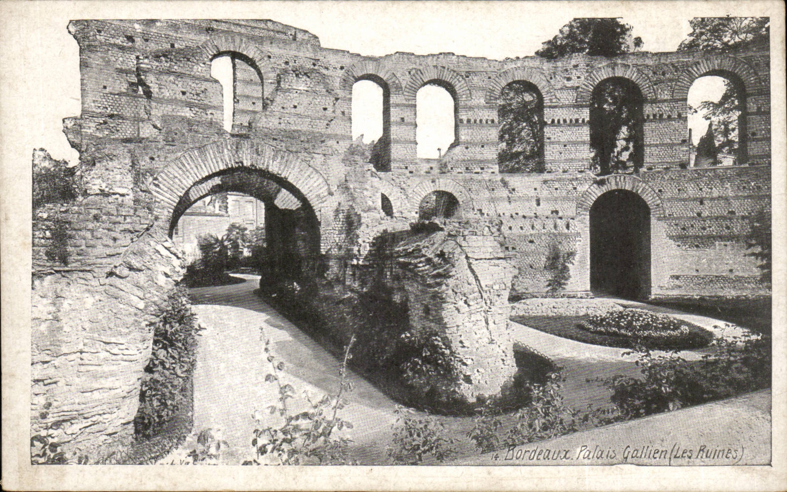 Bordeaux - Gallien Palate Ruins - CPA