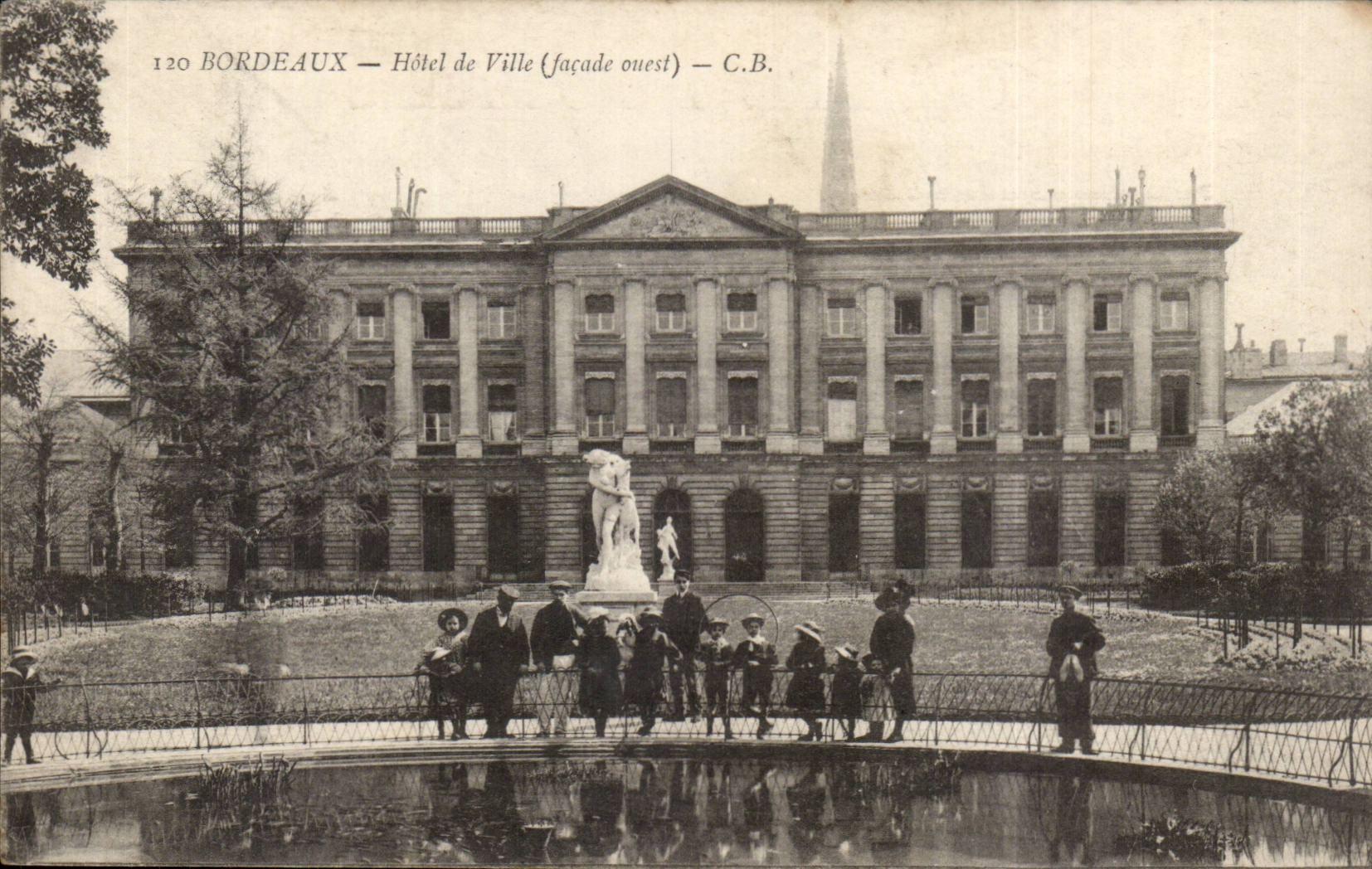 Bordeaux - Town hall western frontage CPA