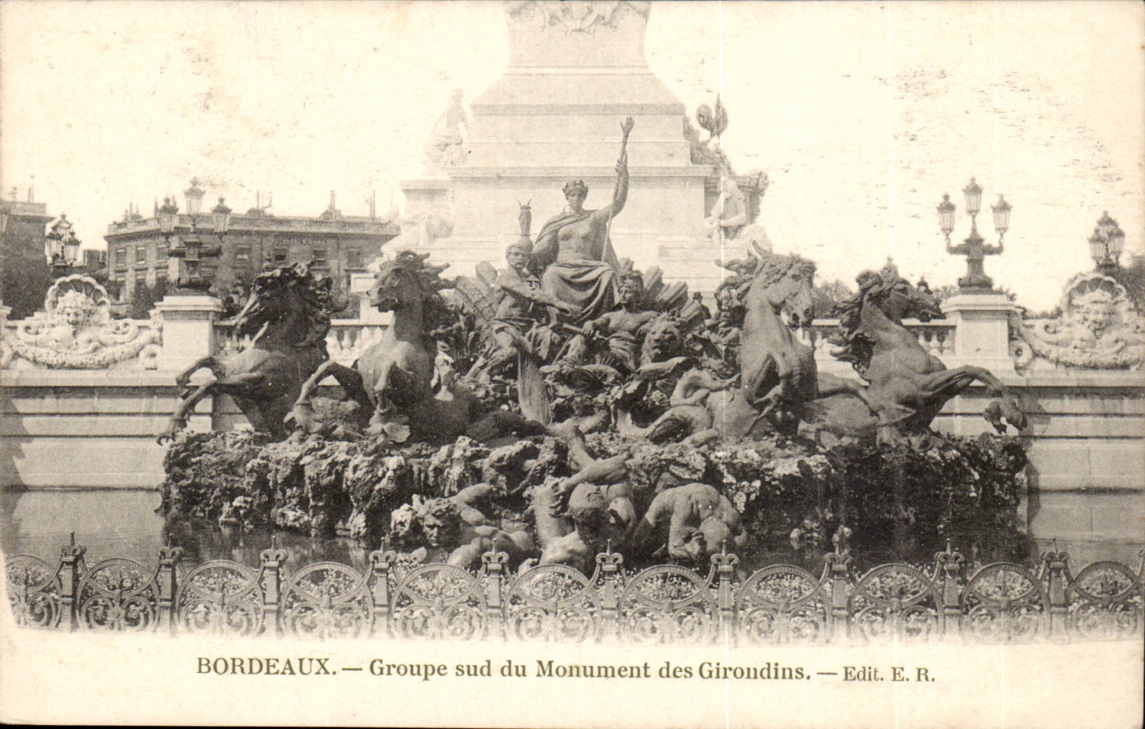 Bordeaux - Southern Group of the Monument of the Of Gironde ones - CPA