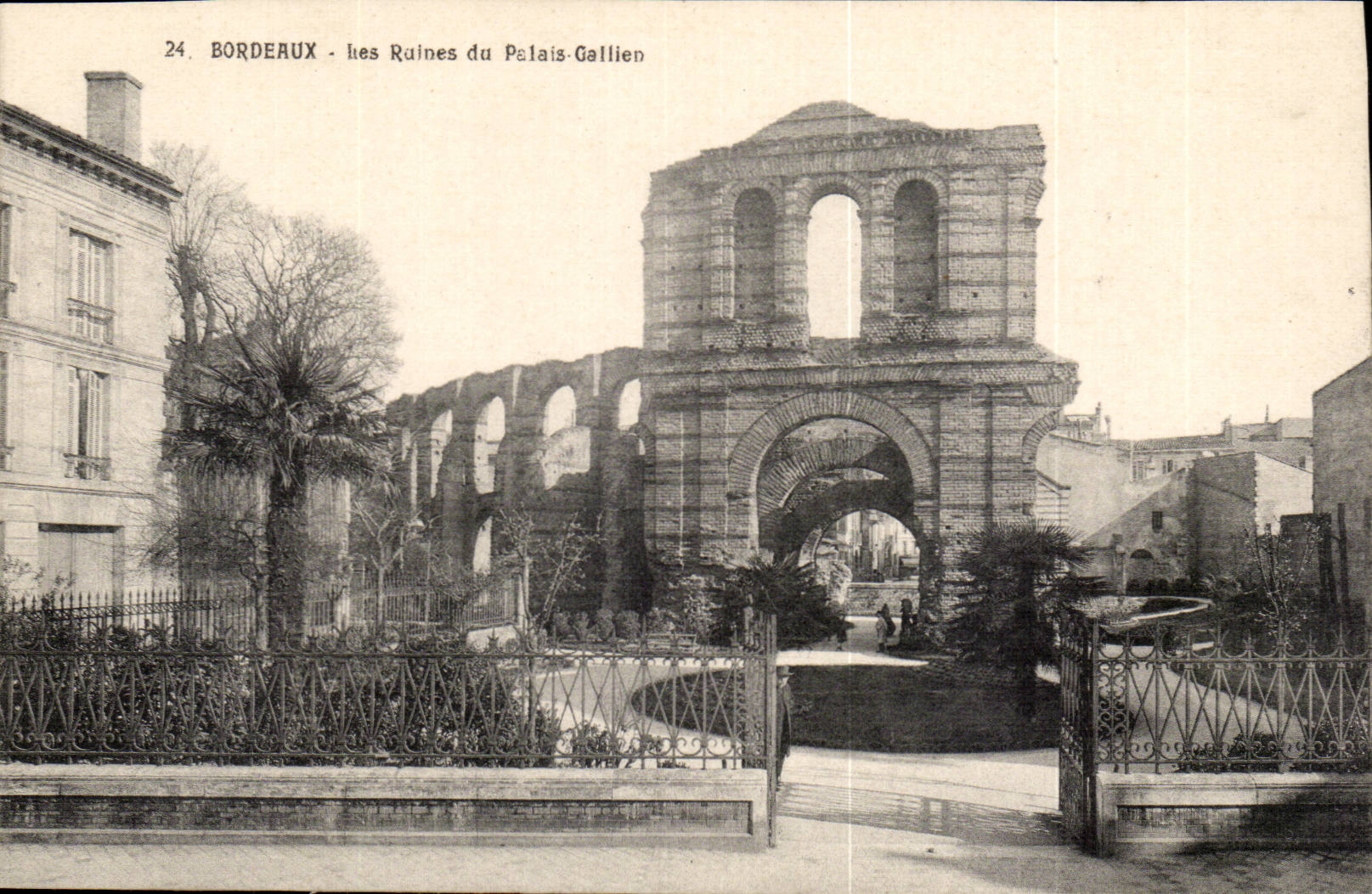 Bordeaux - Ruins of the Palate Gaileo- CPA