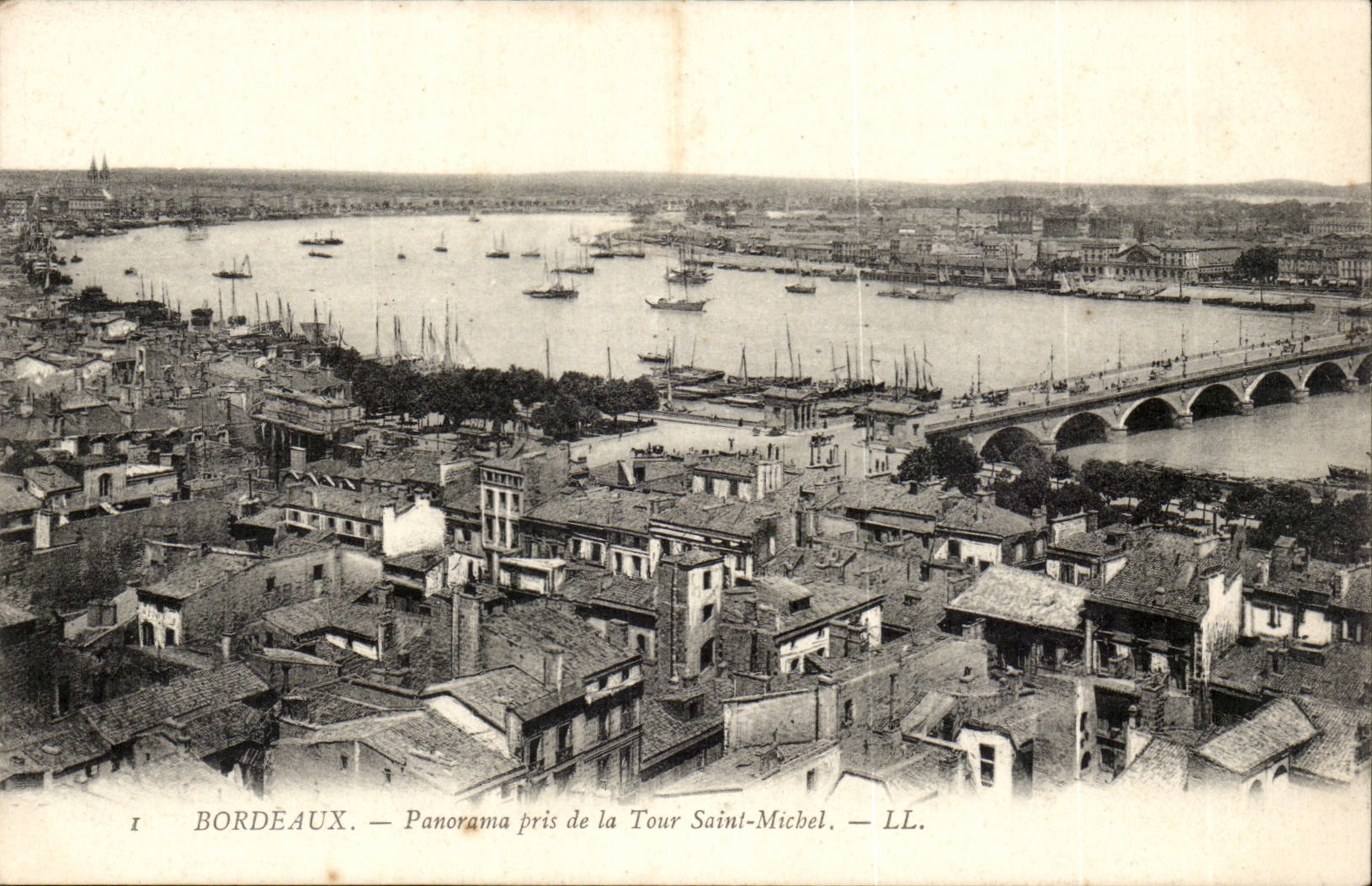 Bordeaux - panorama taken of the Tower Saint Michel - CPA