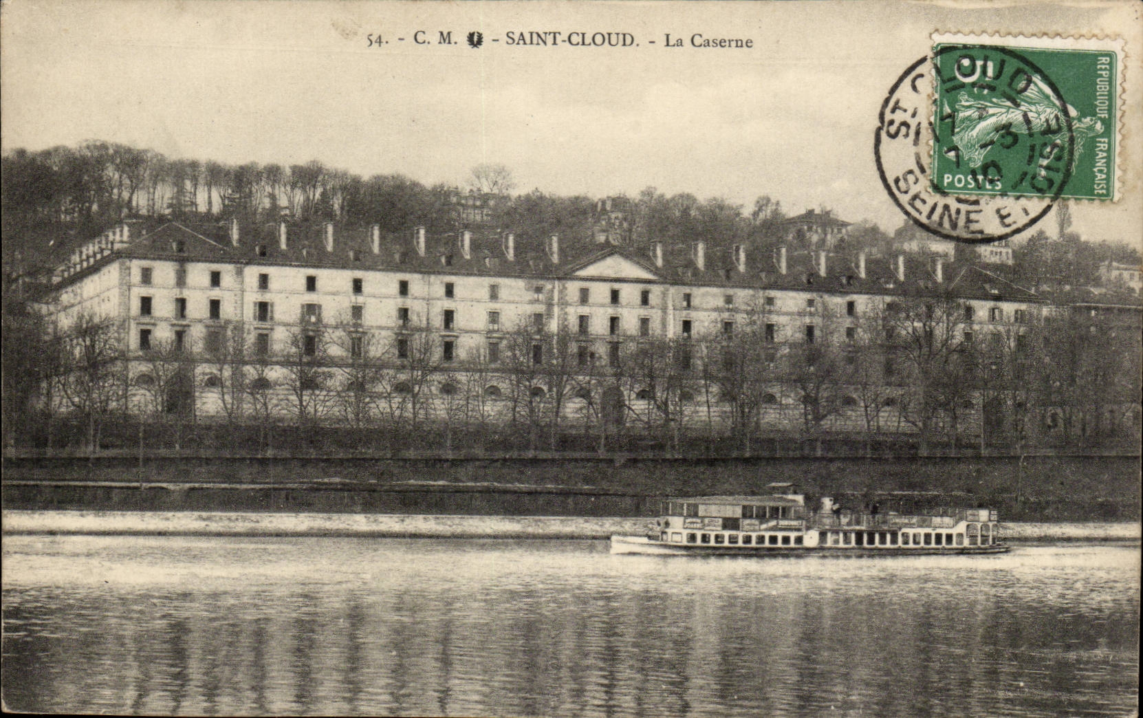 Saint Cloud CPA La caserne (peniche bateau)