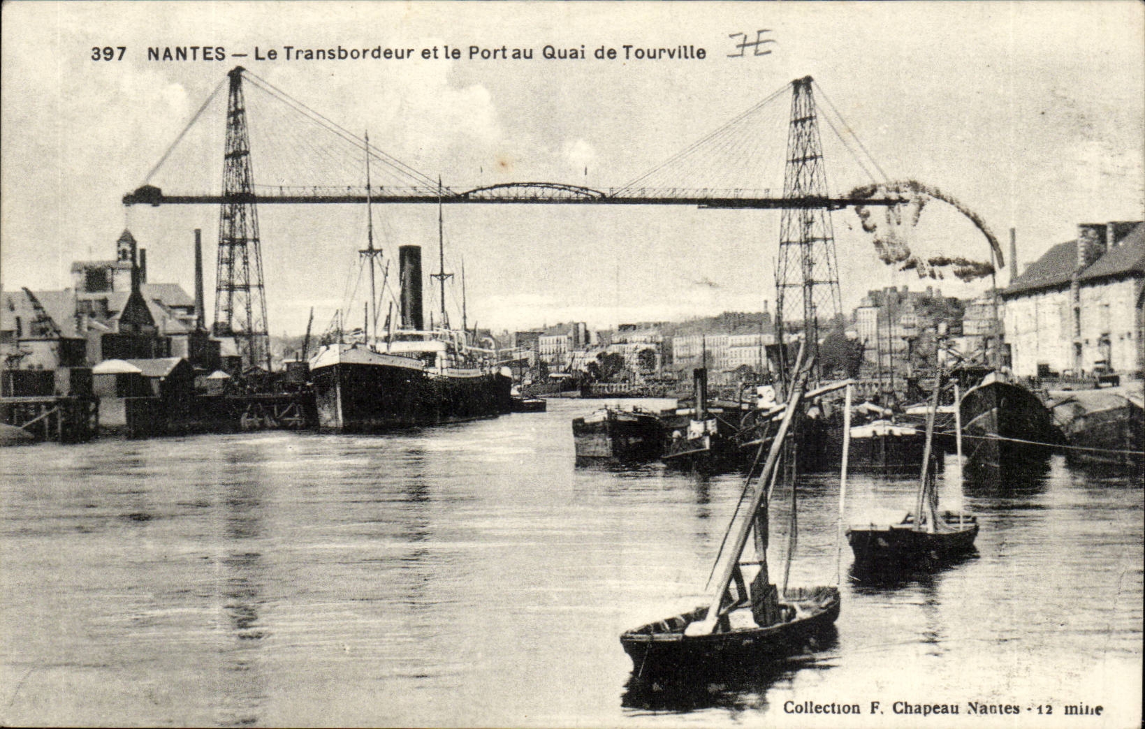 Nantes CPA the transporter and the port with the quay of Tourville