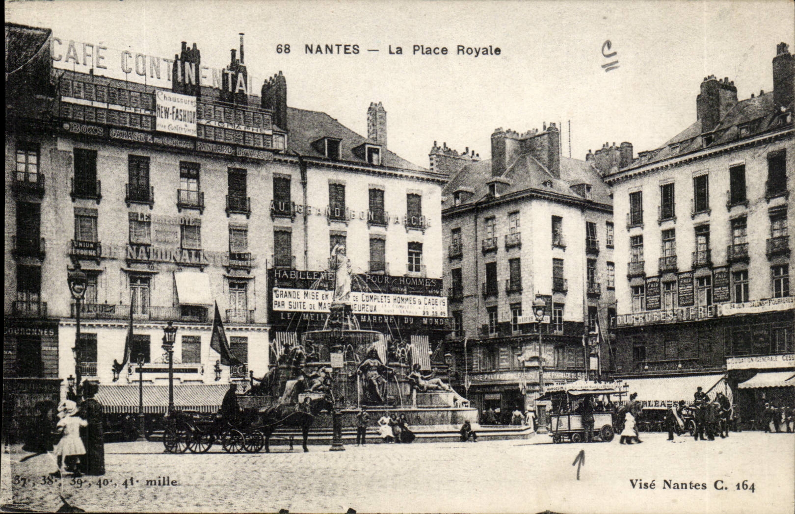 Nantes CPA the royal place