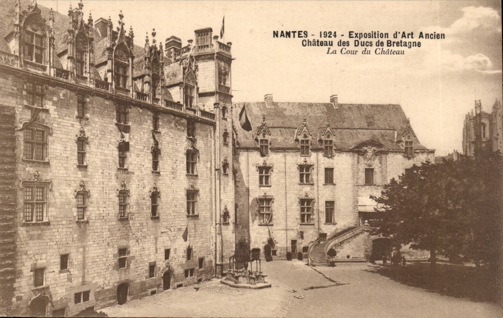 Nantes CPA Fair of art old Castle of the dukes of Brittany