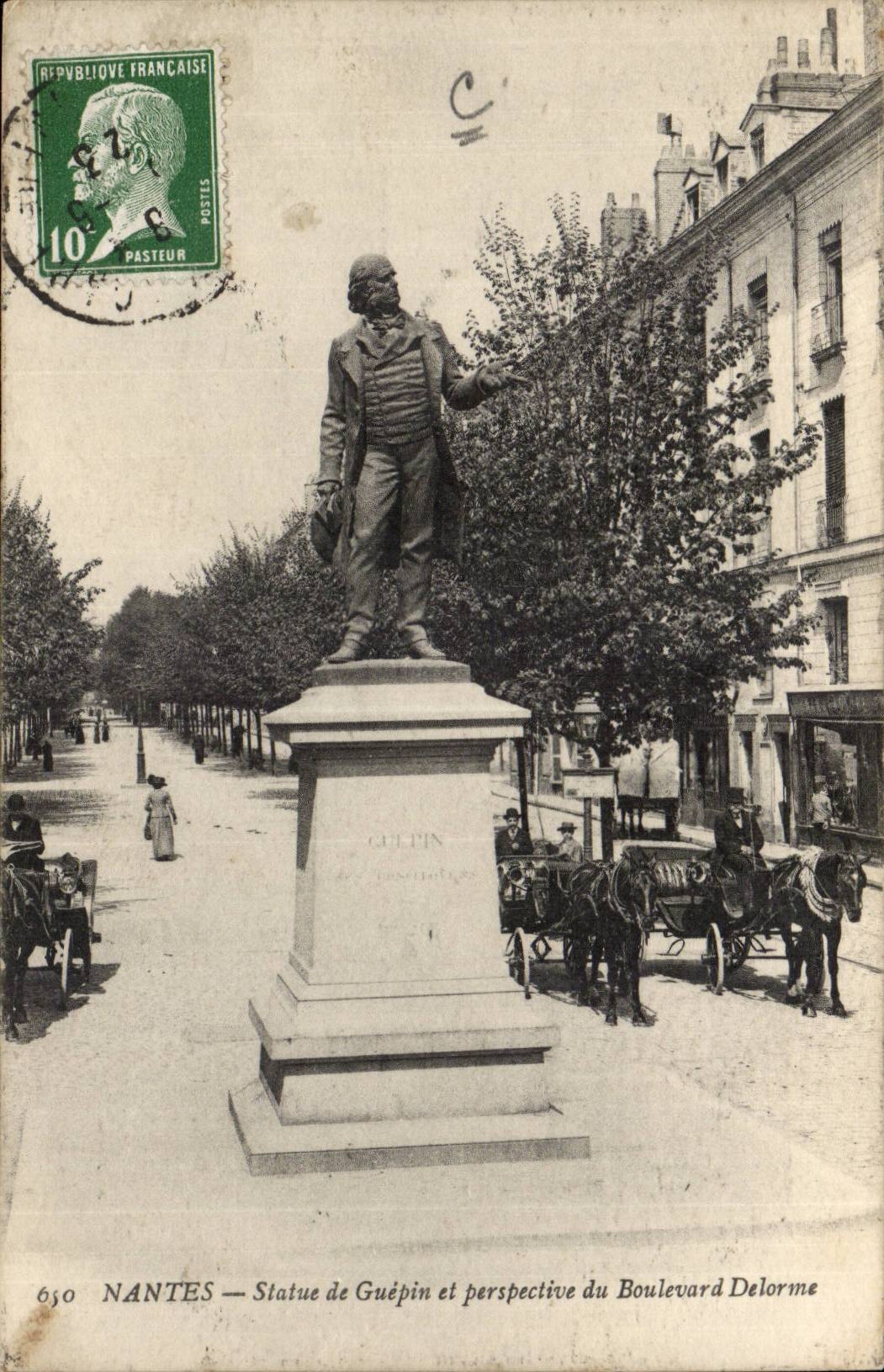 Nantes CPA Statue of Guepin and perspective of the Delorme boulevard