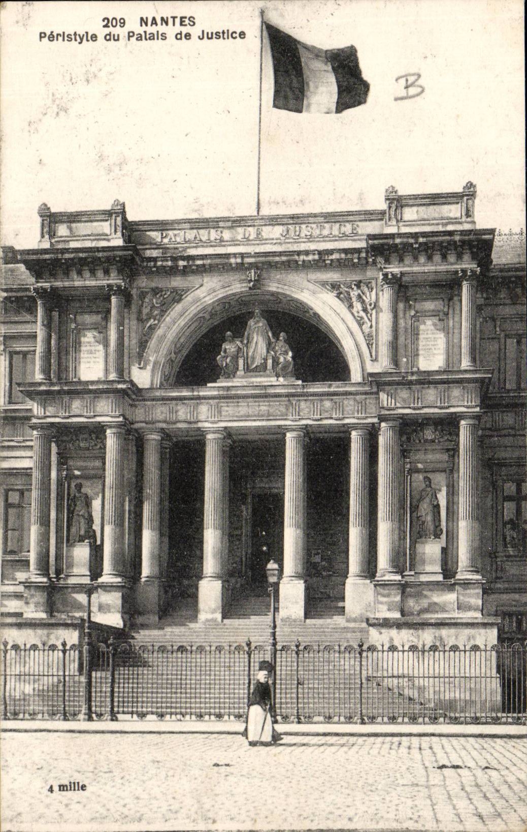 Nantes CPA Peristyle der Gerichte