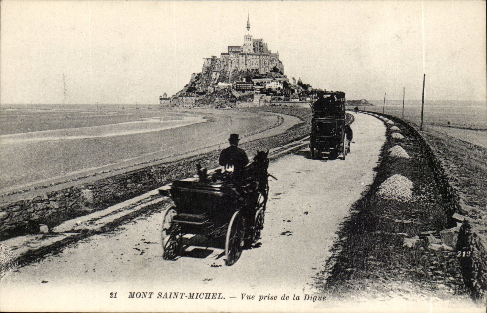 Mont Saint Michel CPA Seen from of the dam (cars)