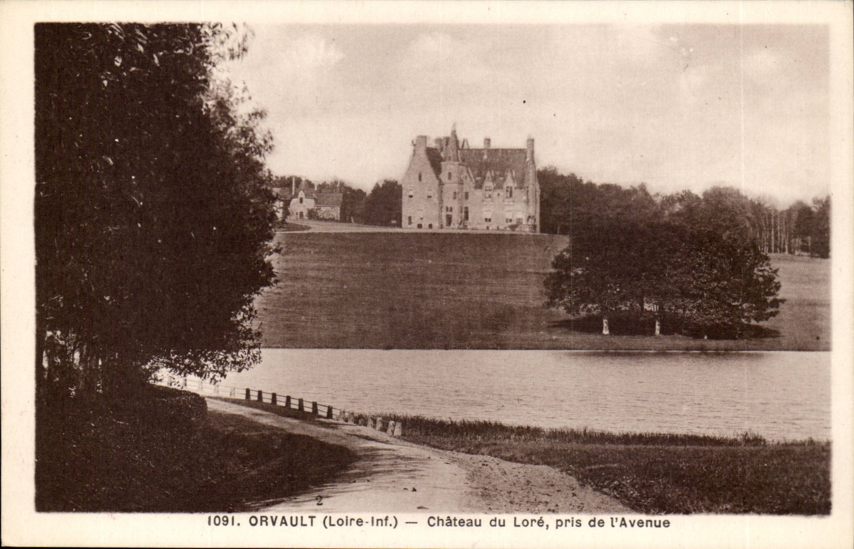 Orvault CPA Schloss der uberlieferung genommen von L Allee