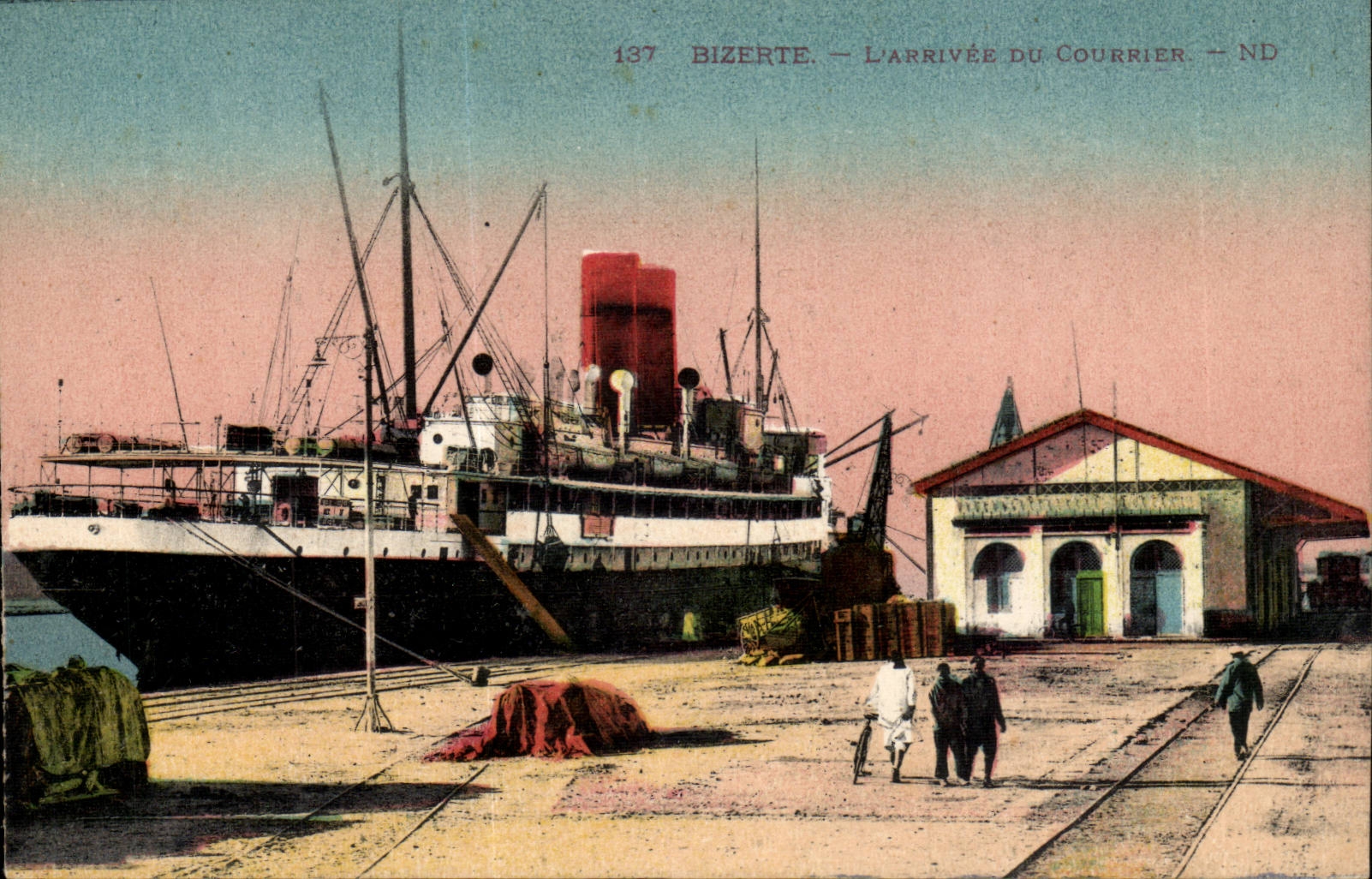 Tunisia Tunisia Bizerte CPA the arrival of the mail (boat boat ship)