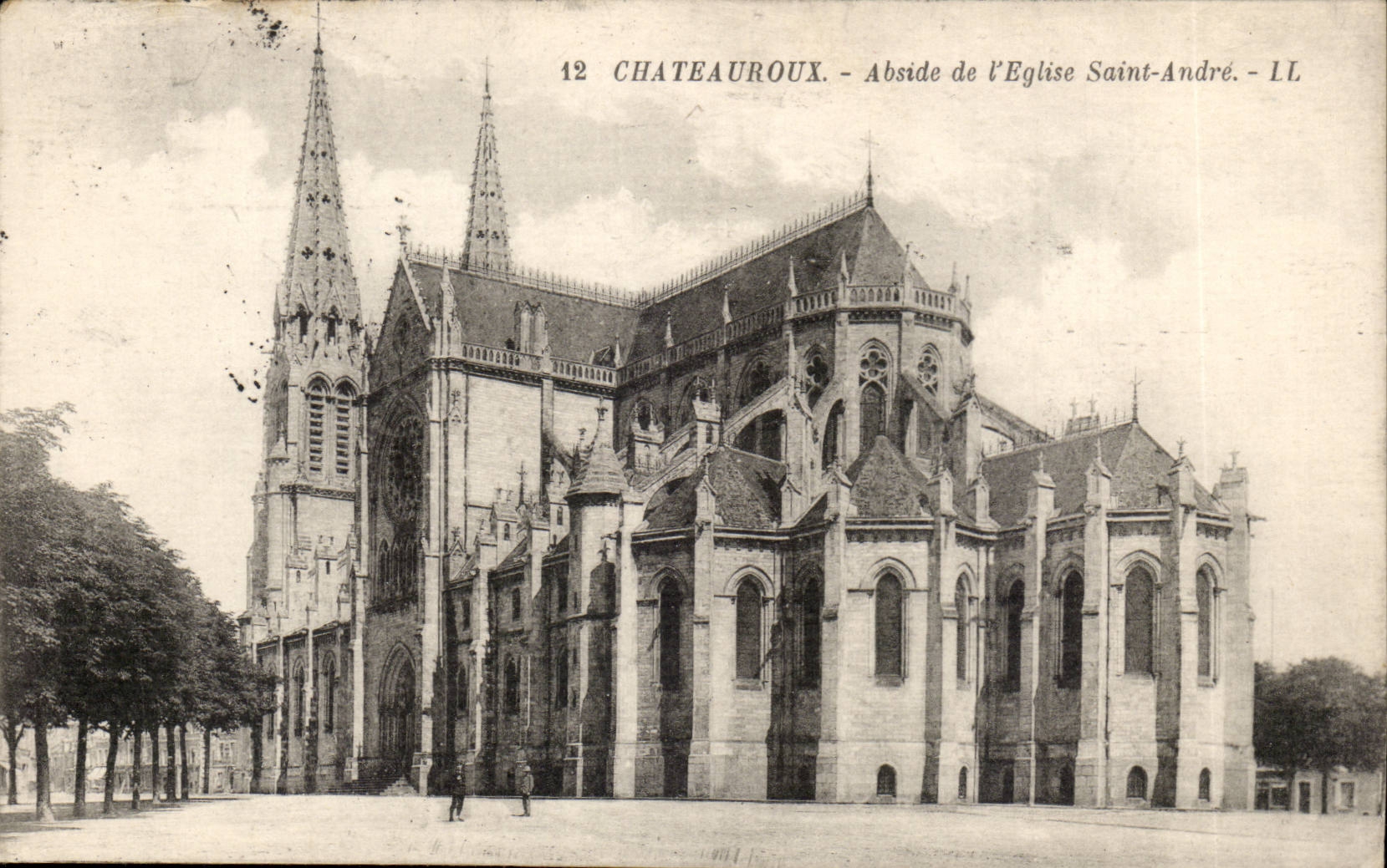 Chateauroux CPA Apse of the church Saint Andre