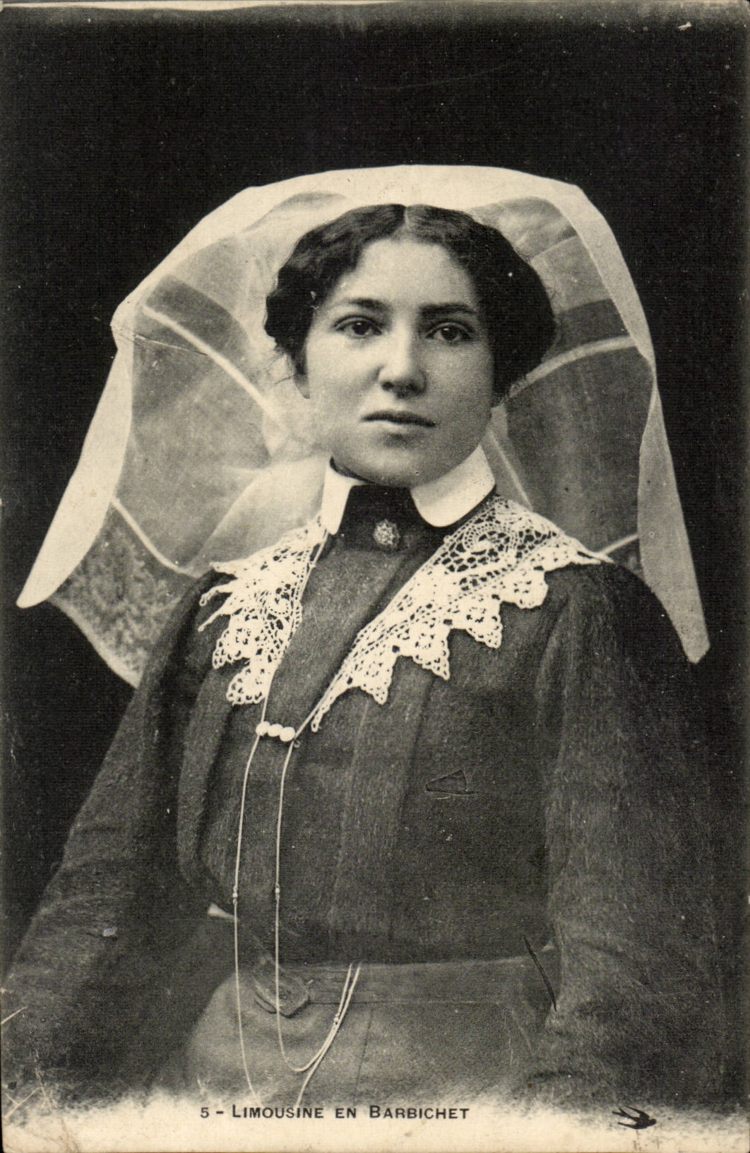 CPA Limousine von Barbichet (Folklorekostum)