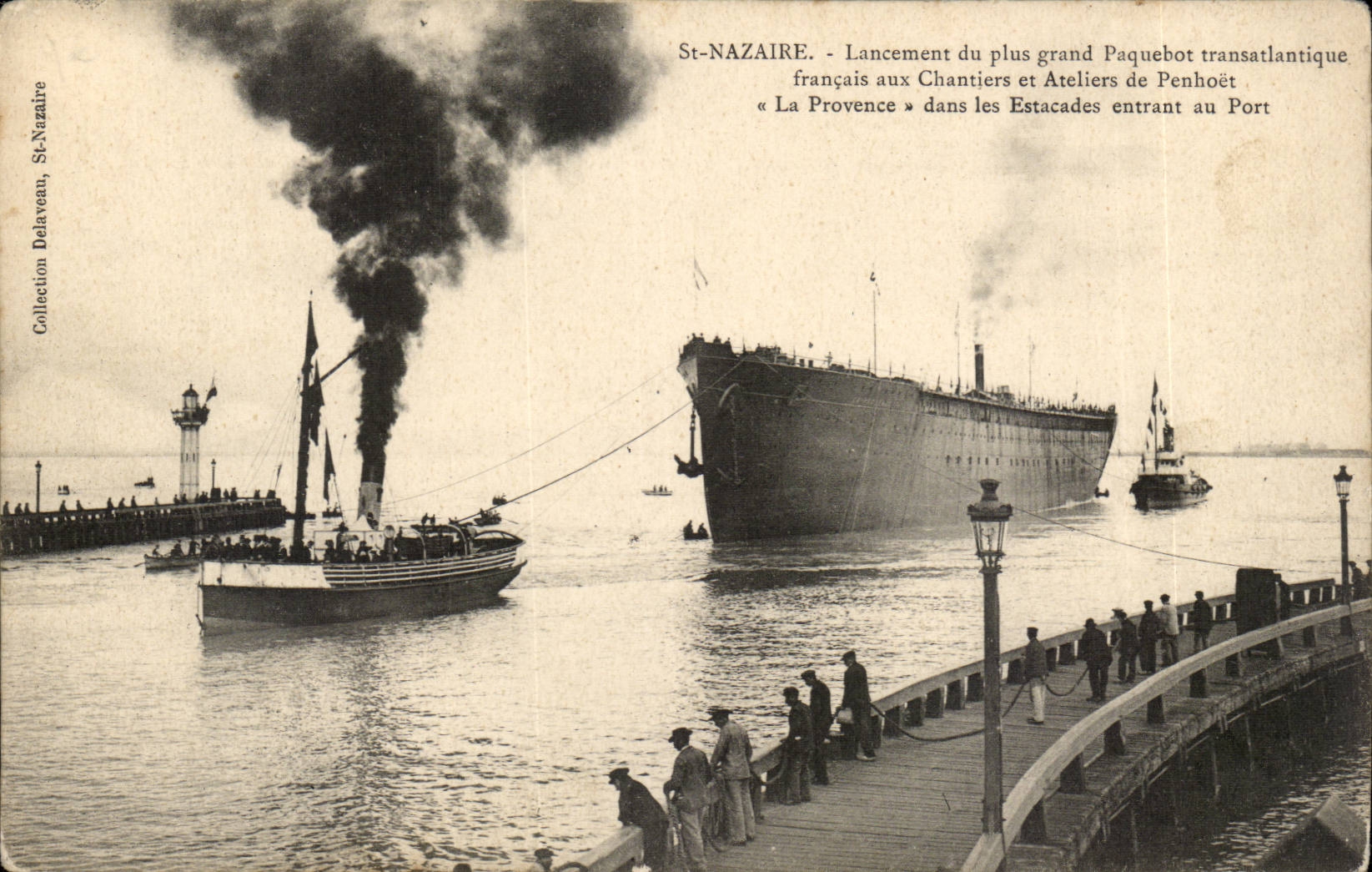 CPA Launching U larger transatlantic liner French with the building sites and workshops Penhoet Provence has St Nazaire