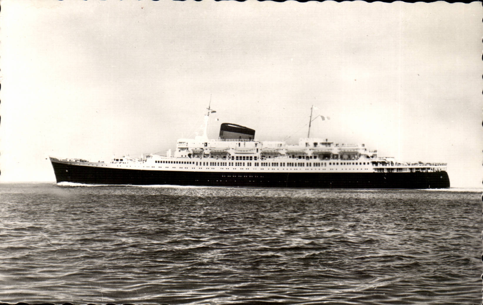CPA Boat Steamer of the General Company Transatlantic French Line Flanders