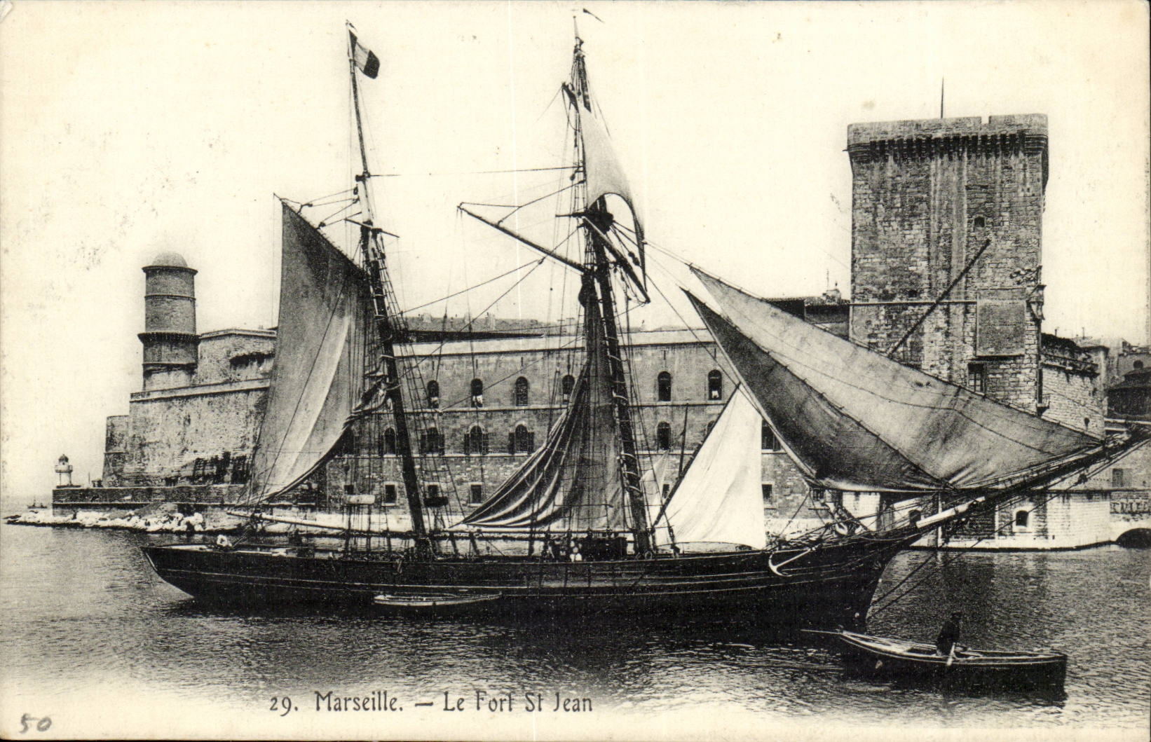 CPA Marseilles Boat the Port St Jean (sailing)