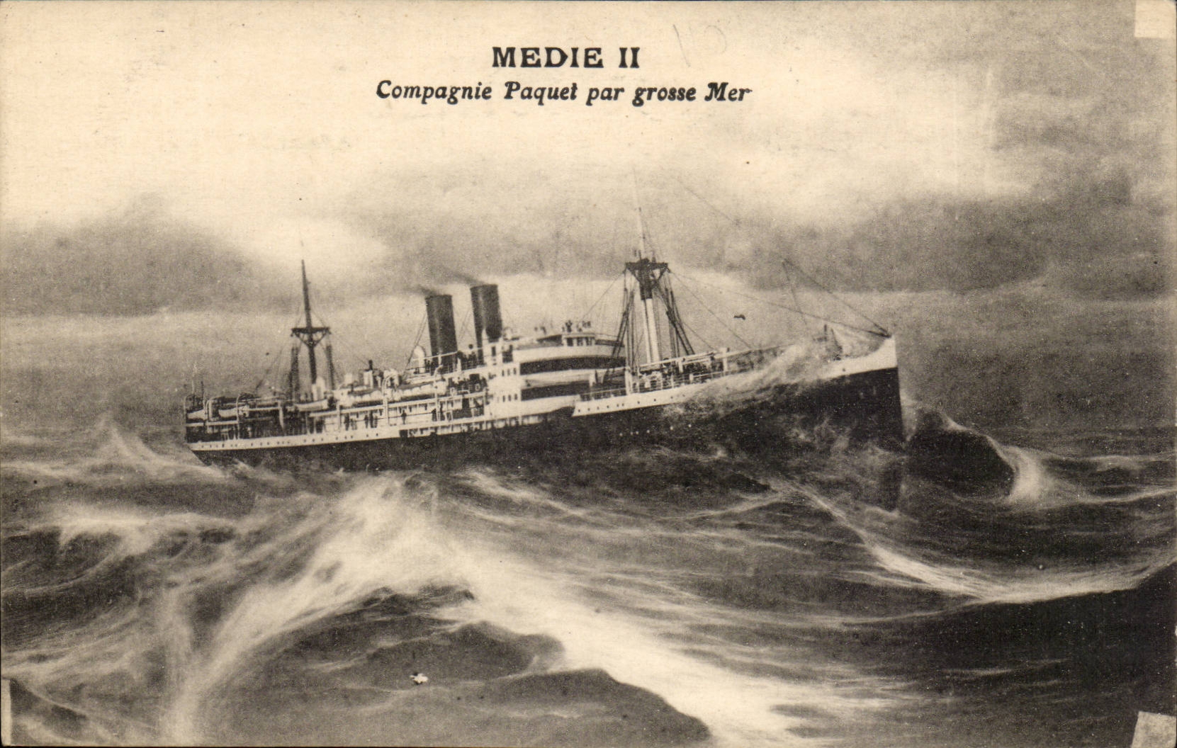CPA Boat Steamer Medie II Company package by heavy sea