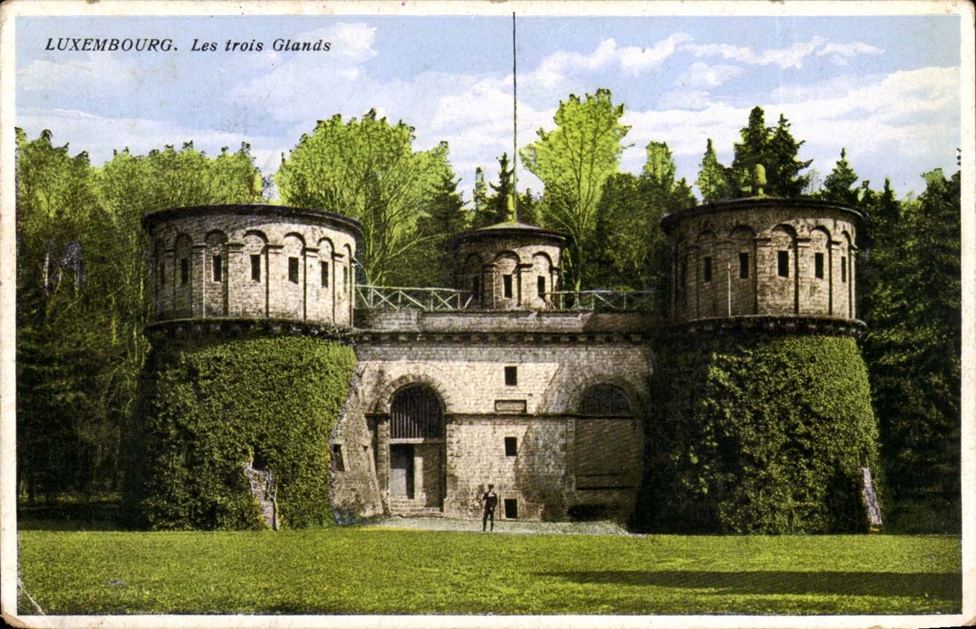 Luxembourg - Three Nipples - CPA