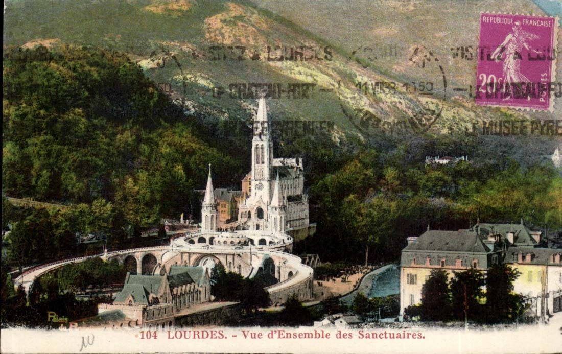 Lourdes - Overall picture of the Sanctuaries - CPA