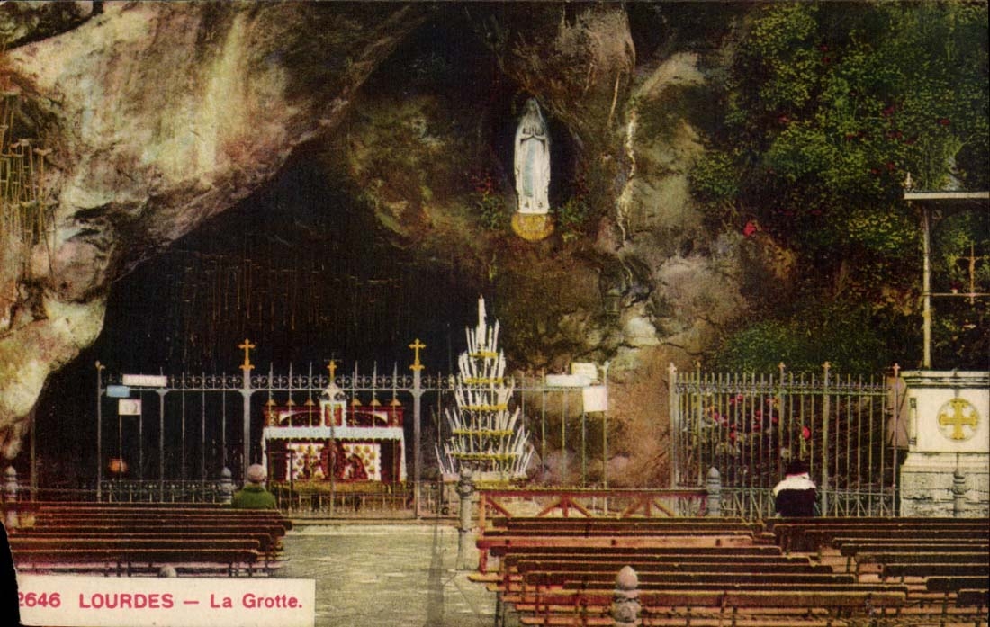 Lourdes - the Cave - CPA