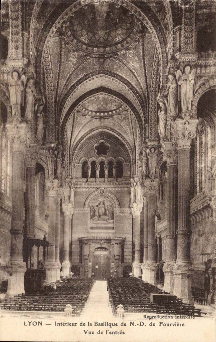 Interior Lyon CPA of the ND basilica of Fourviere Seen of Entering