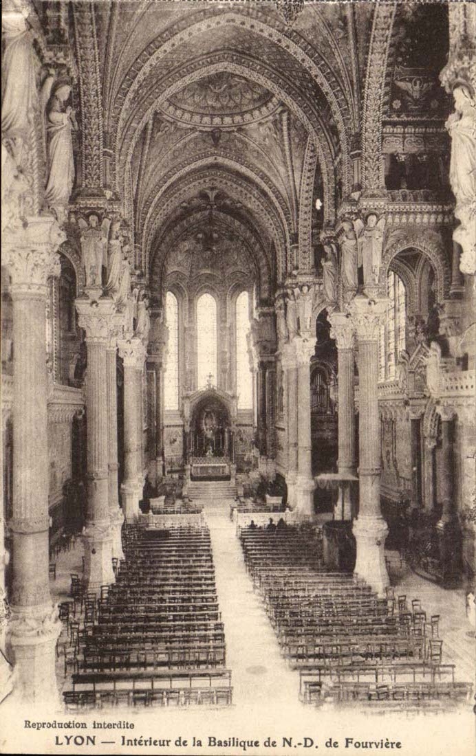 Interior Lyon CPA of the ND basilica of Fourviere Seen of Entering