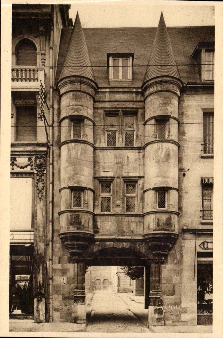 Reims CPA the door of the chapter