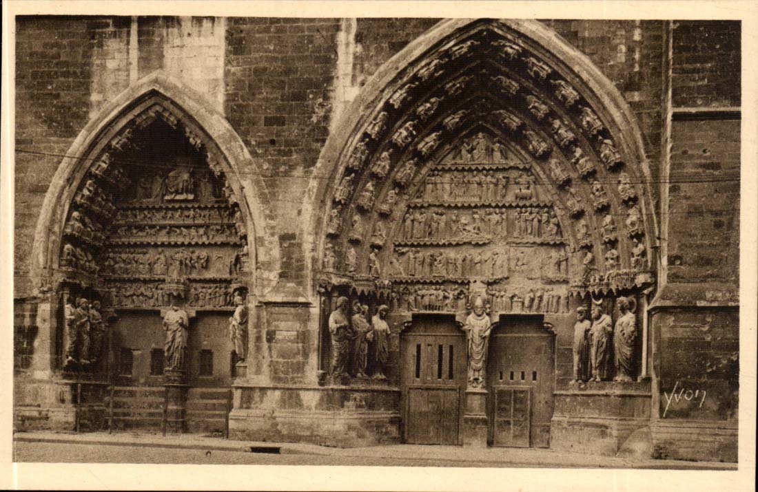 Reims CPA the northern gate of the cathedral