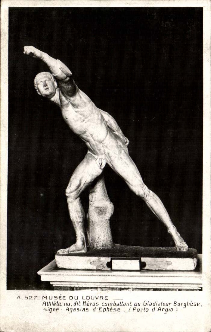 CPA Musee du Louvre Athlete heros combattant ou gladiateur Borghese signe Agasias d'Ephese (porto d'Argio)