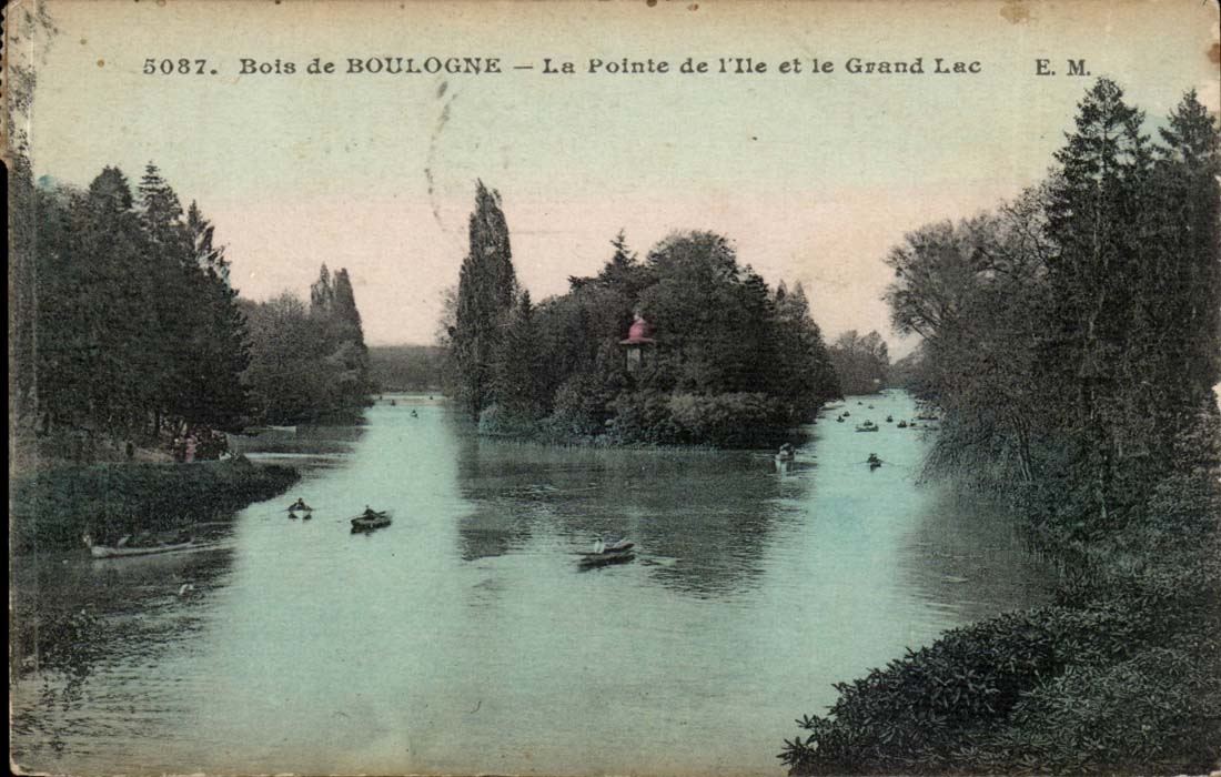 Bois de Boulogne cPA La pointe de l'ile et le grand lac