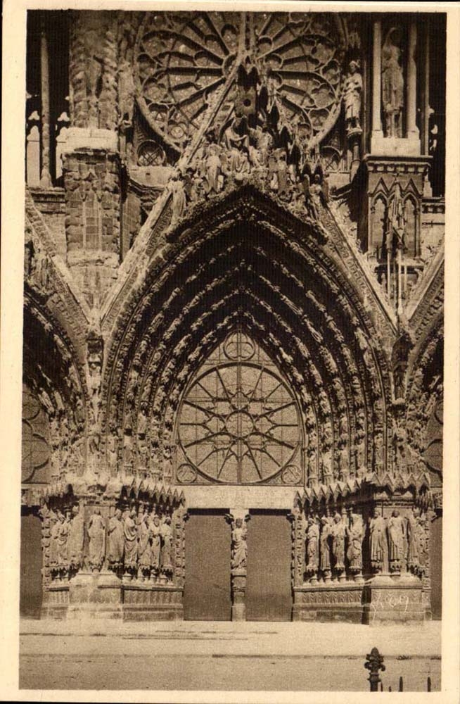 Reims CPA the cathedral the principal gate