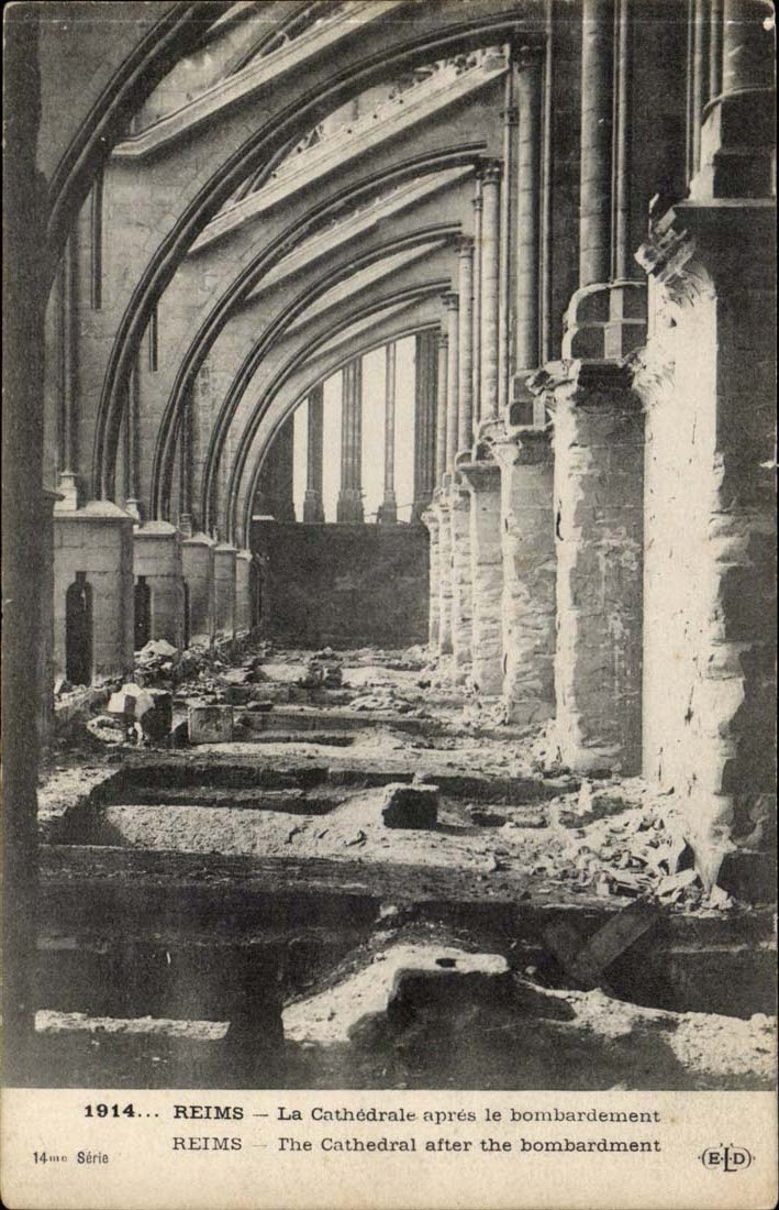 Reims CPA War of 1914 the cathedral after the bombardment
