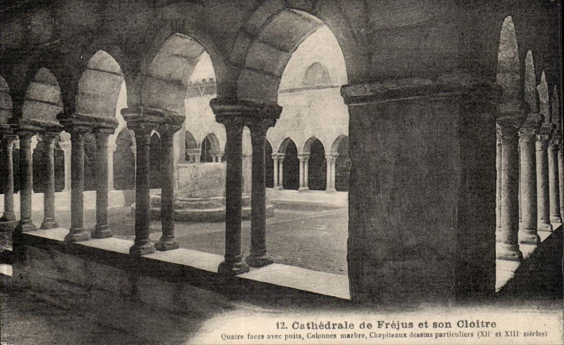 Cathedral of Frejus and its cloister CPA