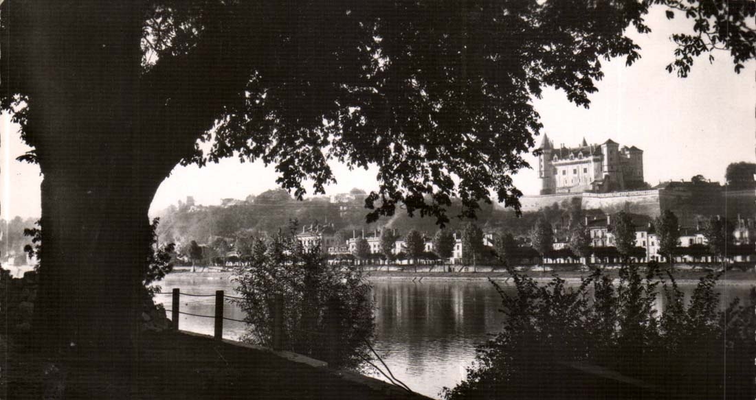 Saumur - the Loire and the Castle - CPA