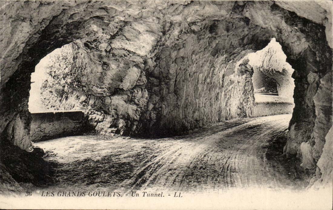 CPA great narrow parts a tunnel