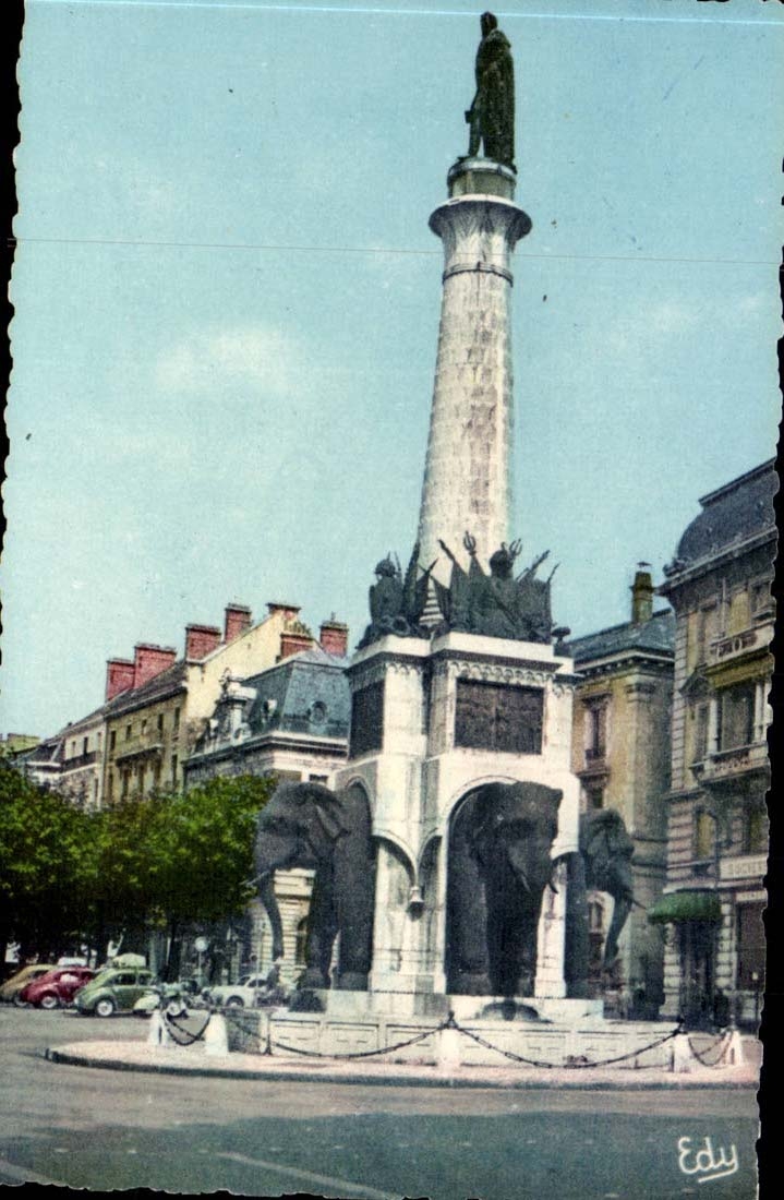 Chambery CPA the fountain of the Elephants