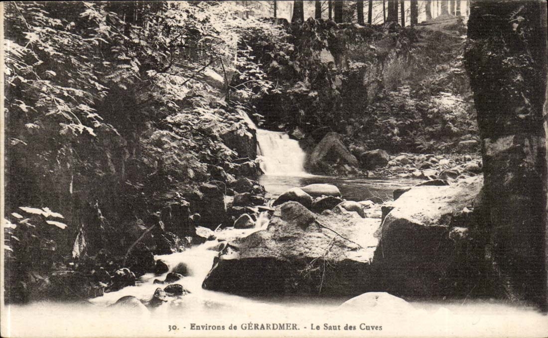 surroundings of Gerardmer CPA the jump of the tanks