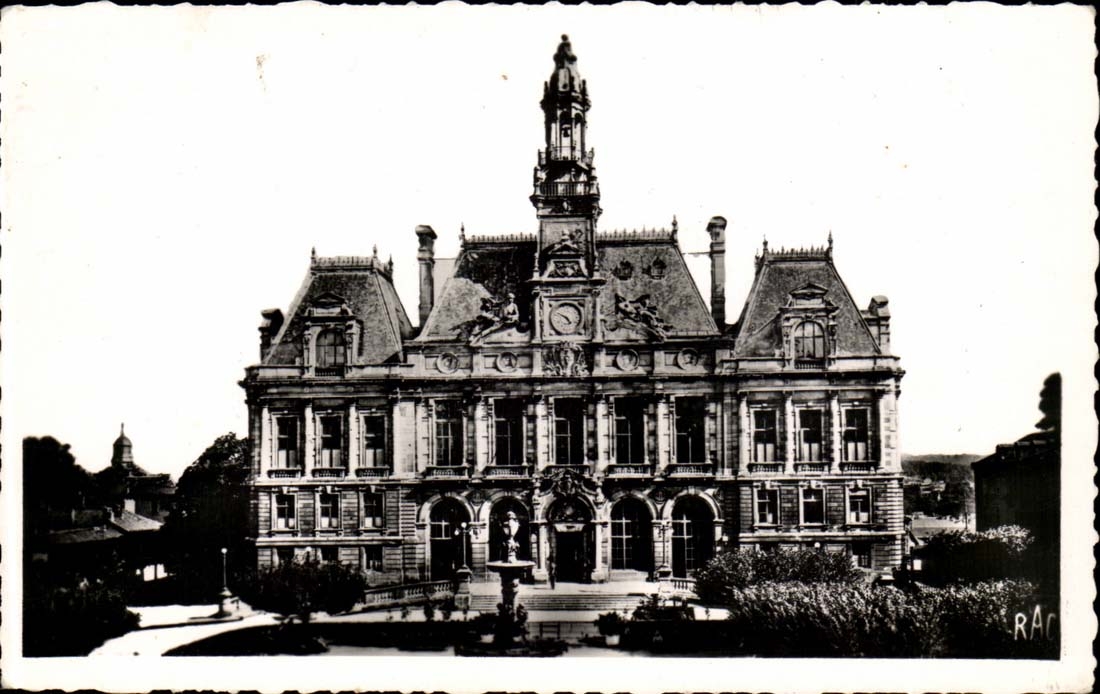 Limoges CPA Town hall