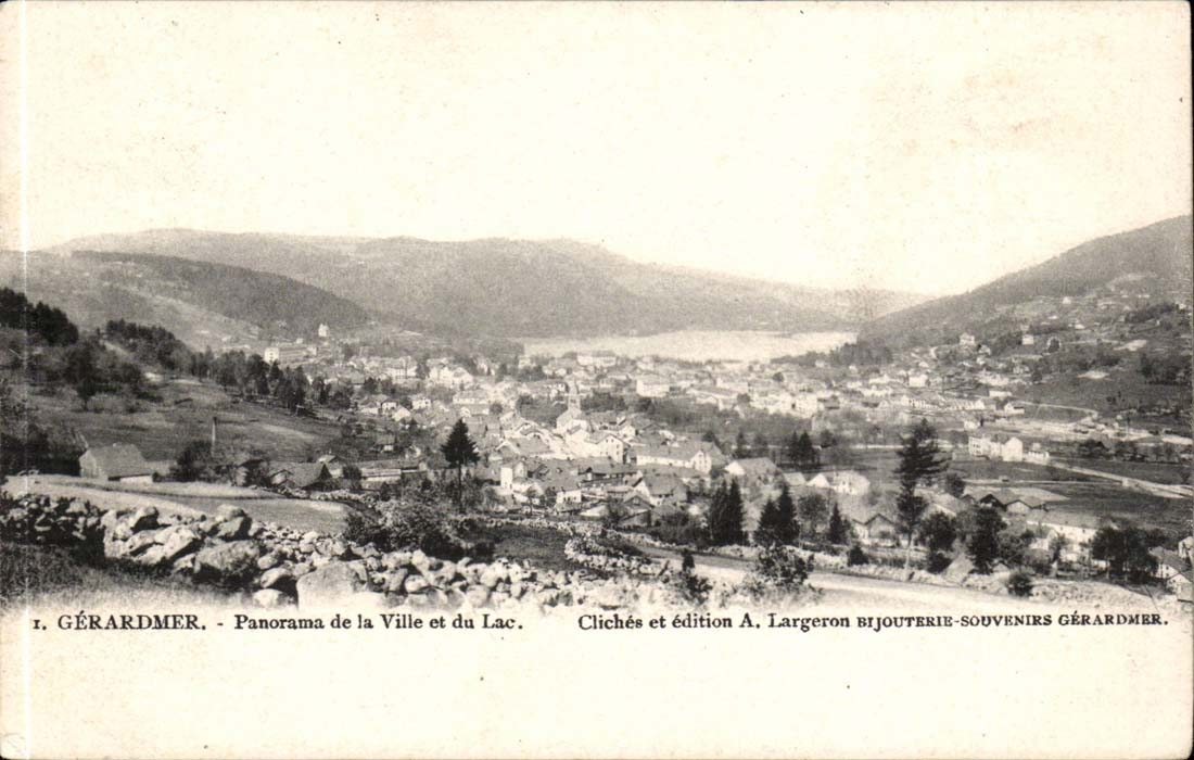Gerardmer CPA Panorama of the city and the lake