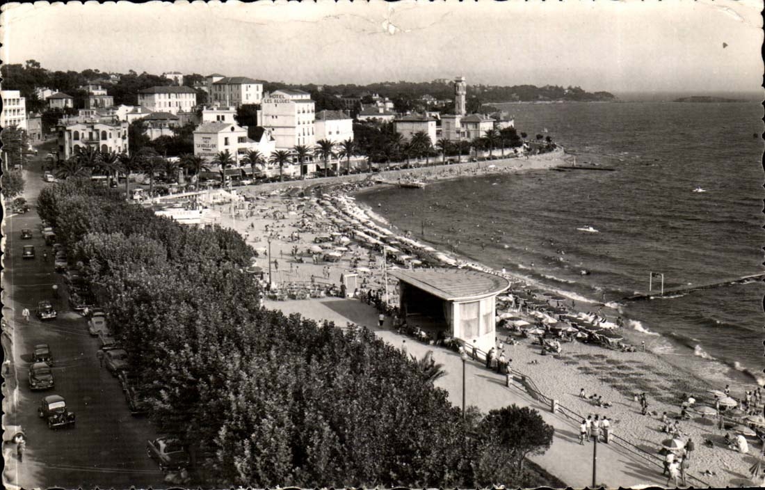 Saint Raphael CPA View of the beach