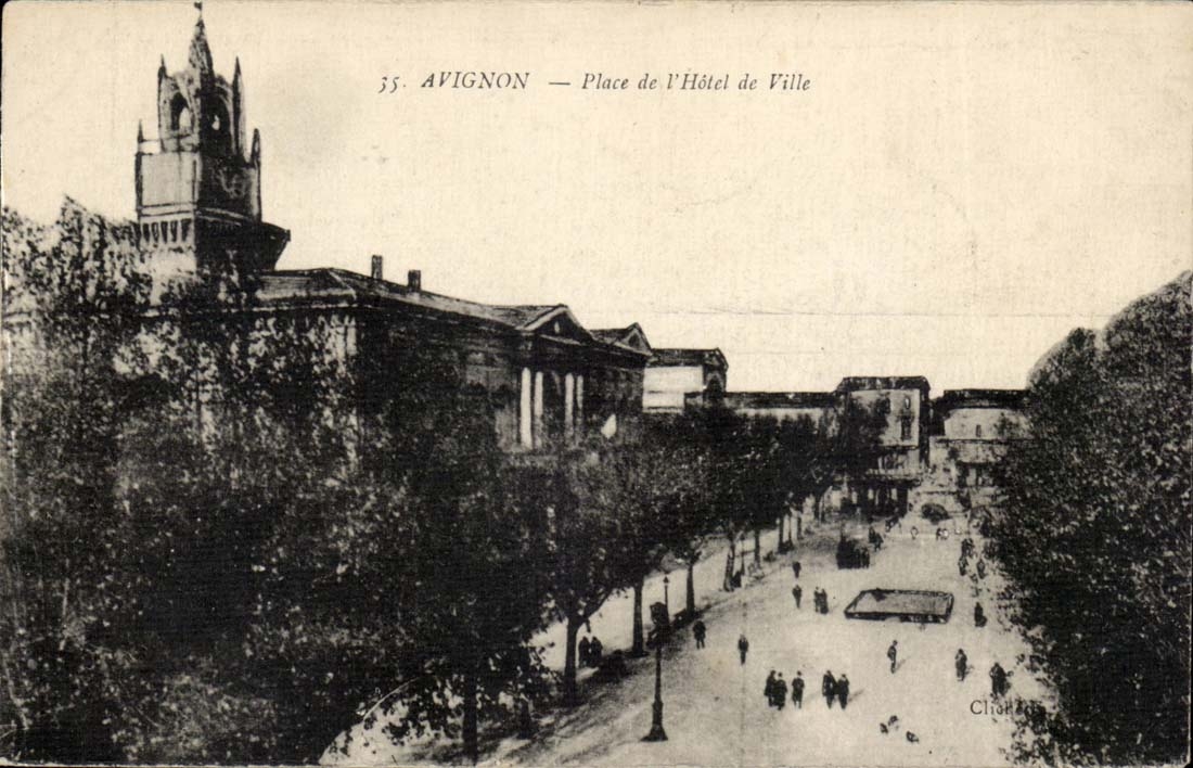 Avignon CPA setzt Rathaus