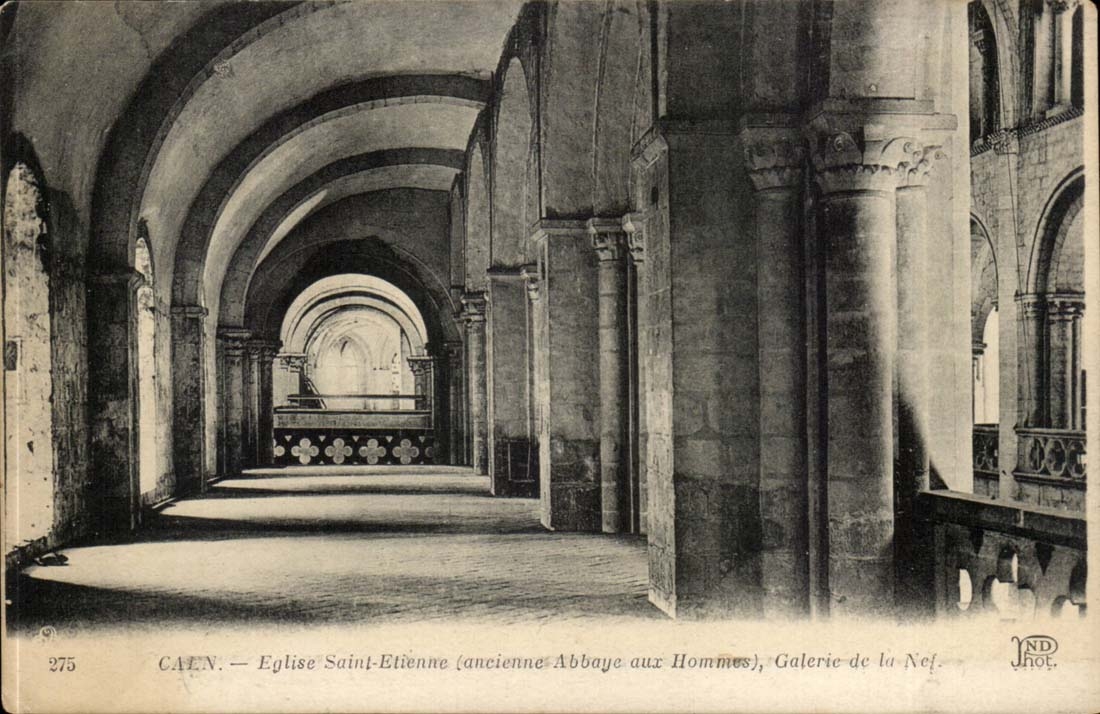 Galerie Caen-- Kirche-Saint-Etienne des Nave - CPA