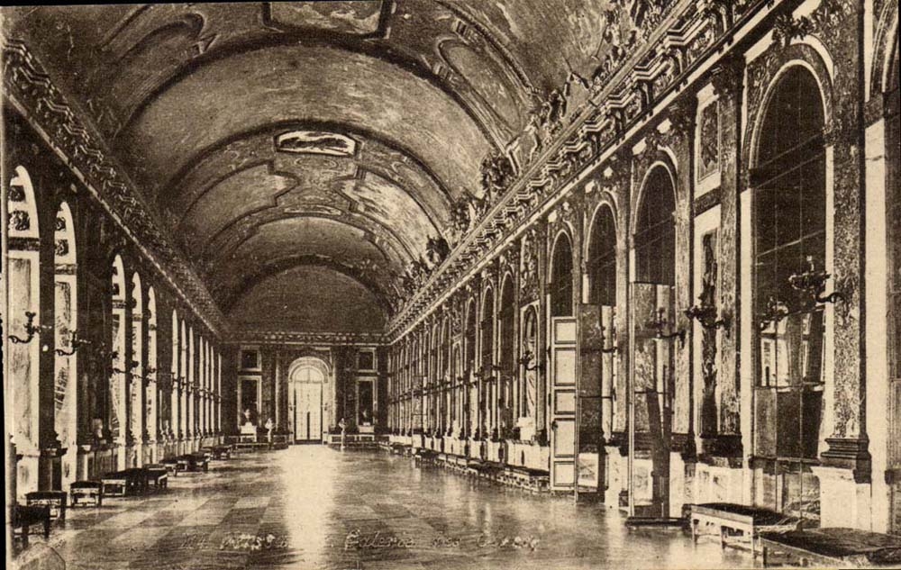 Versailles - Gallery of the Ices Room of the Signature of Peace in 1919 - CPA