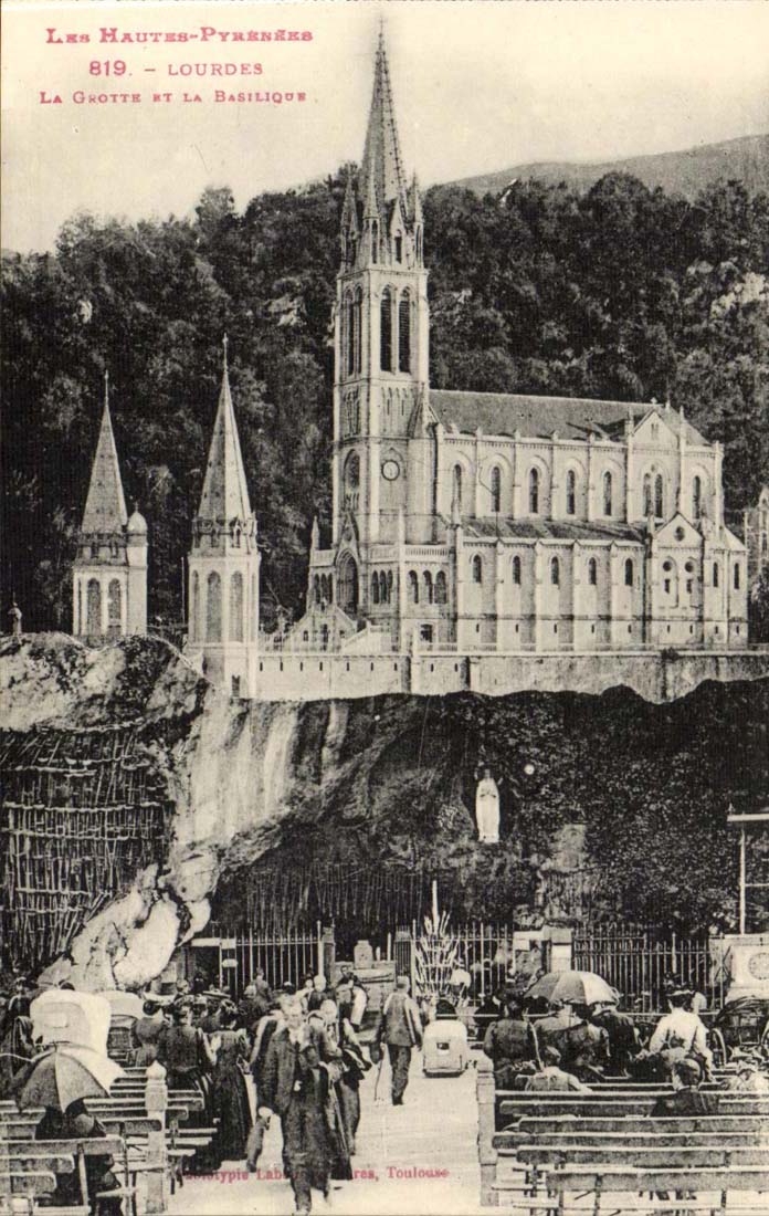 Lourdes CPA the cave and the basilica