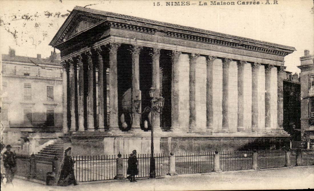 Nimes CPA das quadratische Haus