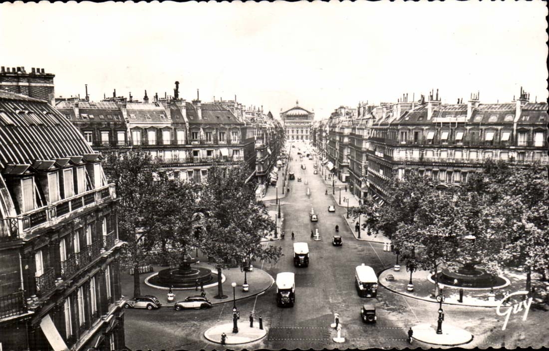 CPM Paris Avenue de l'opera